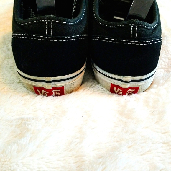 Van's Chukka Low Black & White Suede Sk8 Shoes - Picture 5 of 5